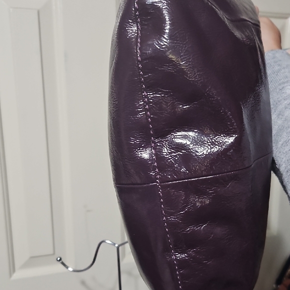Coach EUC Y2K Crinkle Leather Purple Hobo With Matching Wrislet - Picture 12 of 16